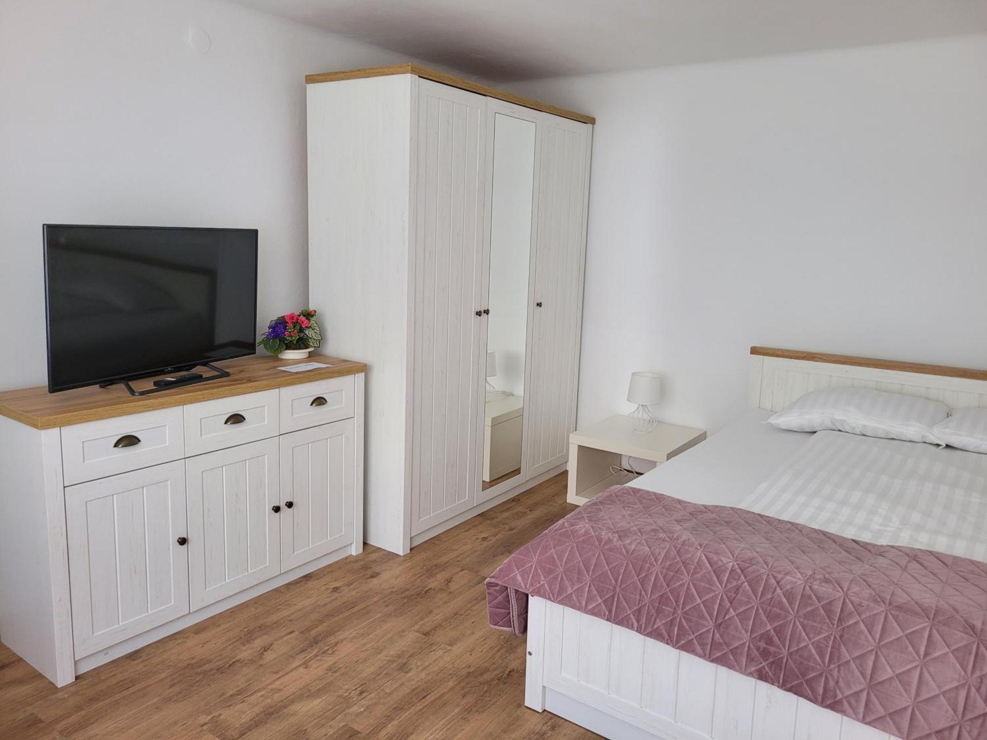Two-Bedrooms Apt Sibiu Buitenkant foto